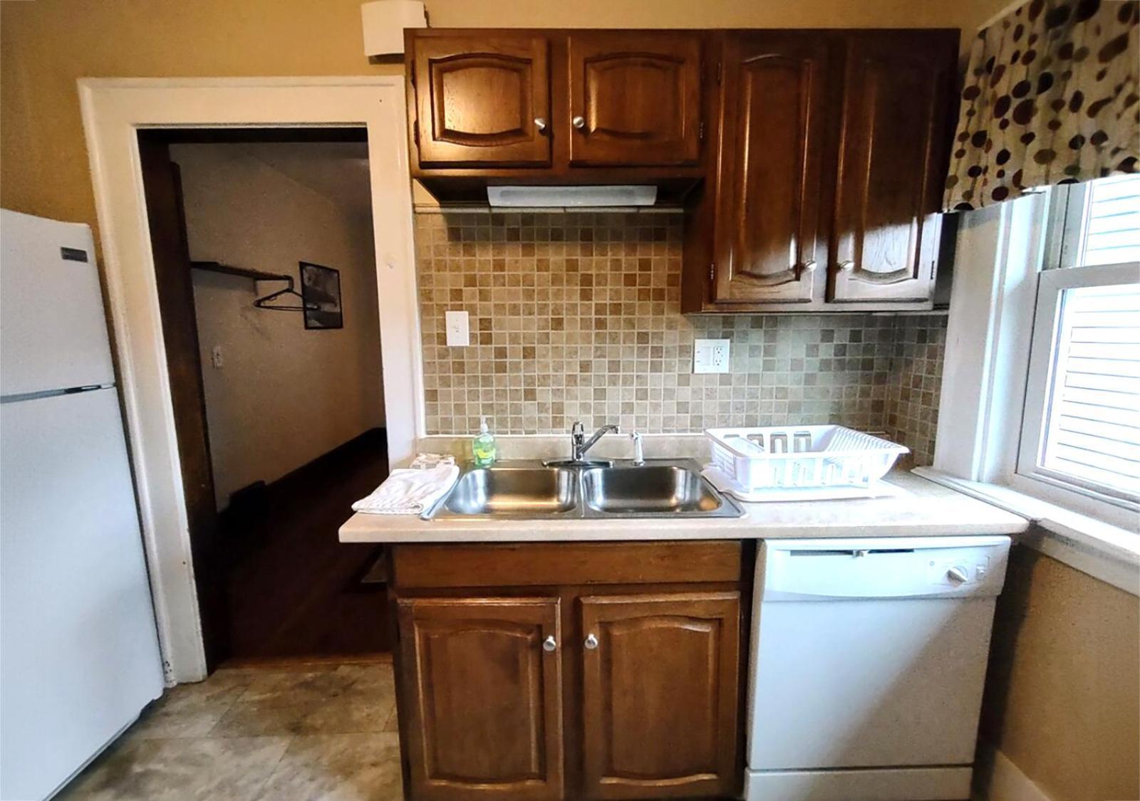 Spacious Frontier Park Apartment ايري المظهر الخارجي الصورة