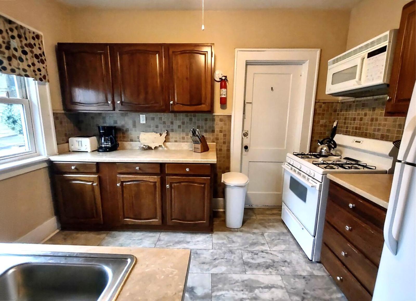 Spacious Frontier Park Apartment ايري المظهر الخارجي الصورة