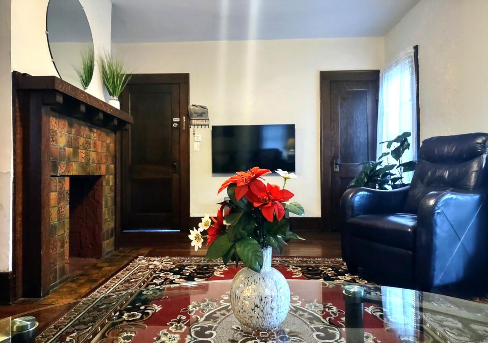 Spacious Frontier Park Apartment ايري المظهر الخارجي الصورة